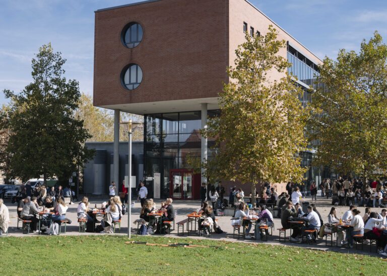 Beitragsbild für Fachgesellschaften